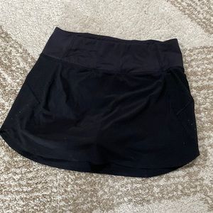 Athleta Run with it tennis skort skirt shorts xs